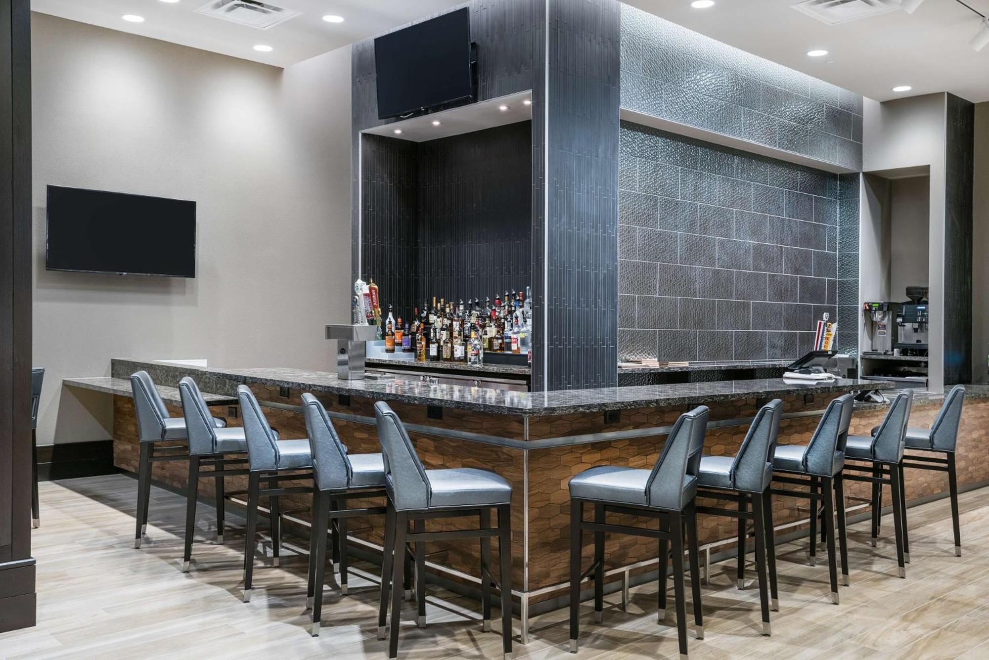 Embassy Suites By Hilton קולג' סטיישן מראה חיצוני תמונה