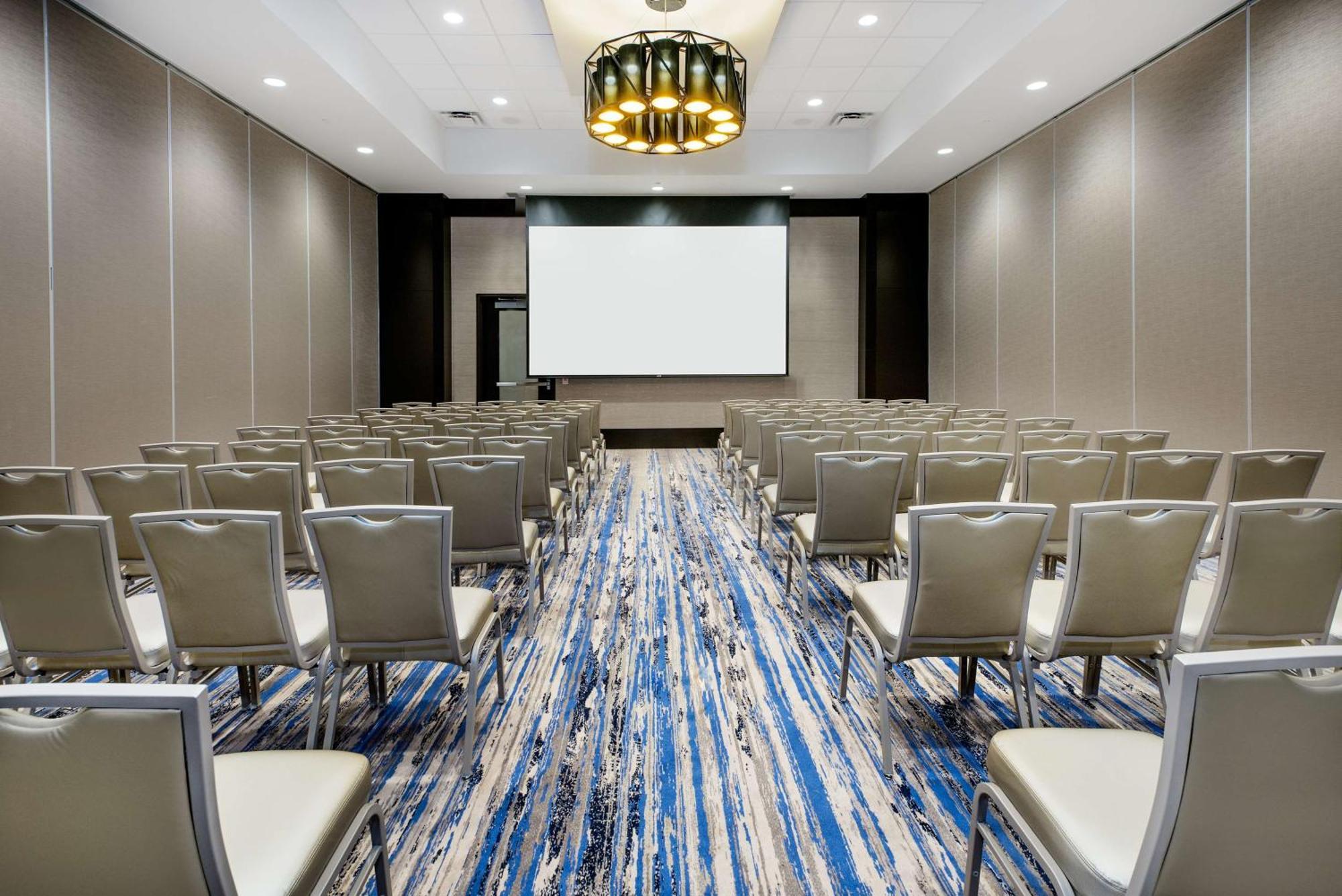 Embassy Suites By Hilton קולג' סטיישן מראה חיצוני תמונה