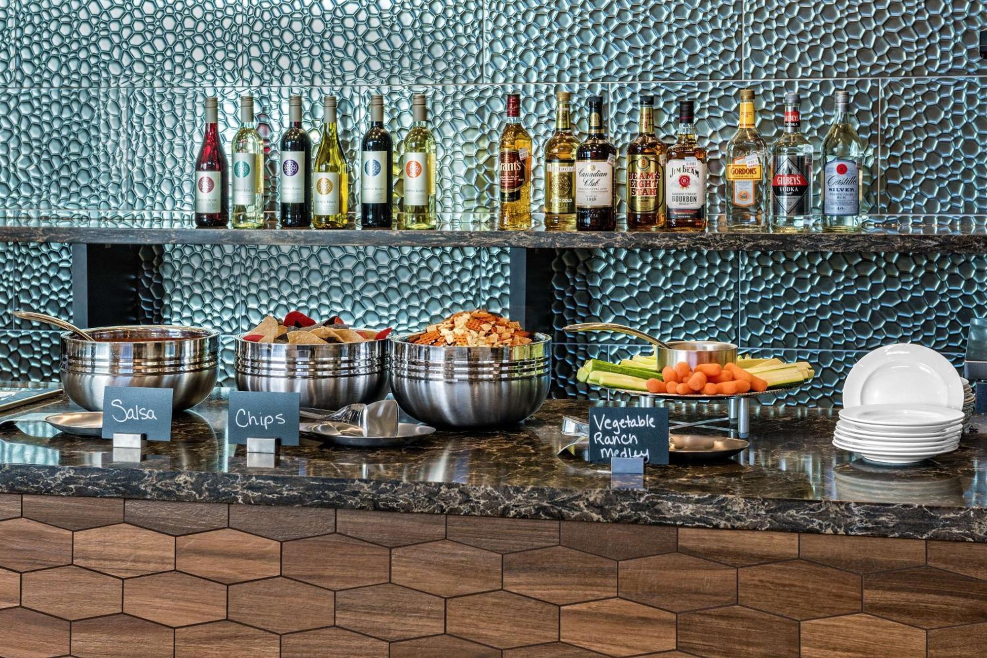 Embassy Suites By Hilton קולג' סטיישן מראה חיצוני תמונה